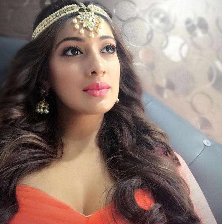 Raai Laxmi Latest Stills From The Sets Of Khaidi No 150