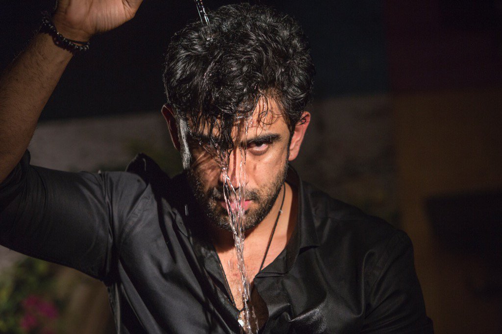 Amit sadh look from Sarkar 3