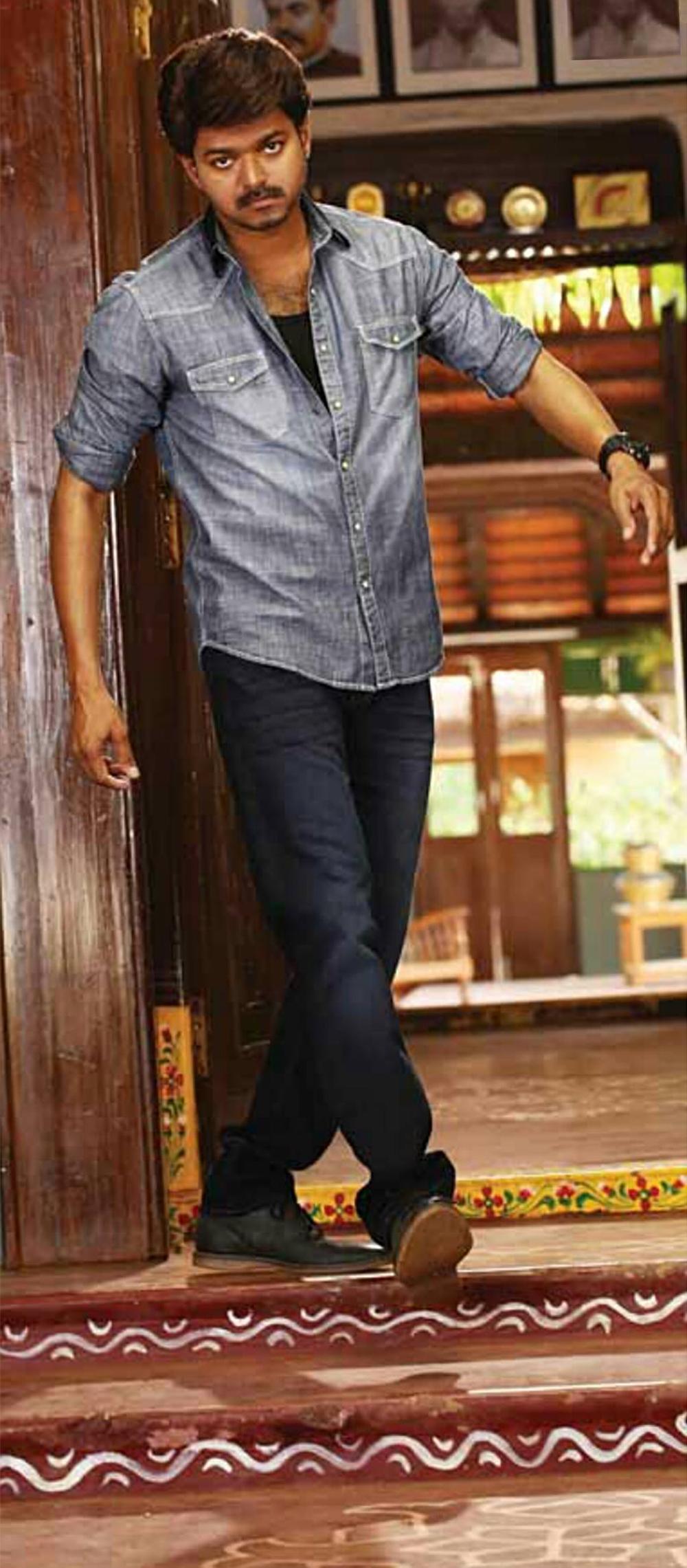 Bairavaa Movie Stills | Vijay