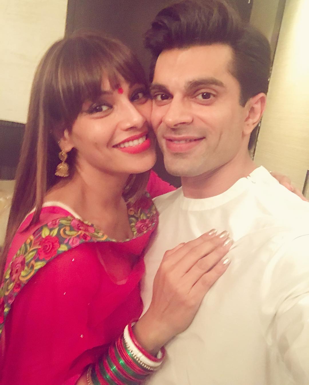 Karan Singh Grover 's wife Bipasha Basu celebrates Karwa Chauth