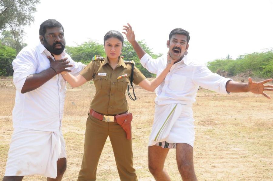 Sonia Agarwal Stills From Chaya Tamil Movie