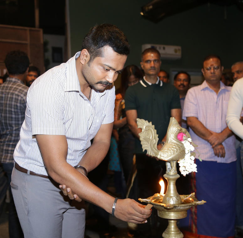 Thiruttu Payale 2 Movie Pooja Stills | Bobby Simha