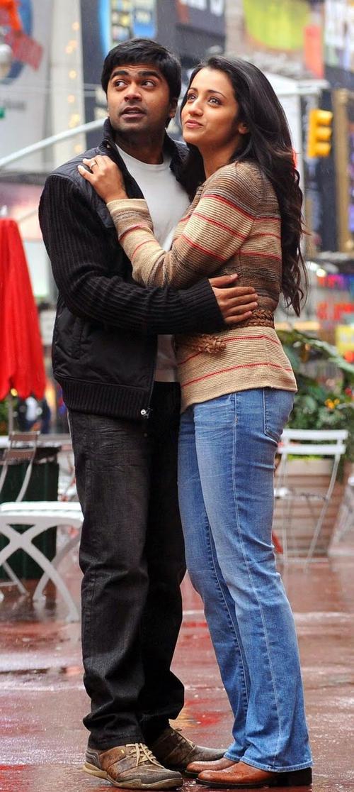 Vinnaithaandi Varuvaayaa Movie Stills | Simbu, Trisha Krishnan