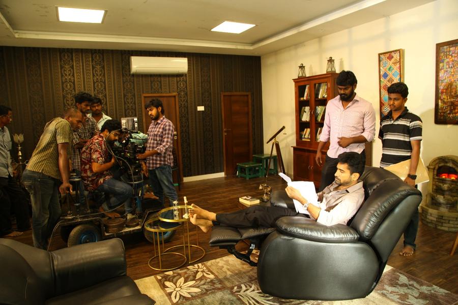 Saithan Movie Working Stills