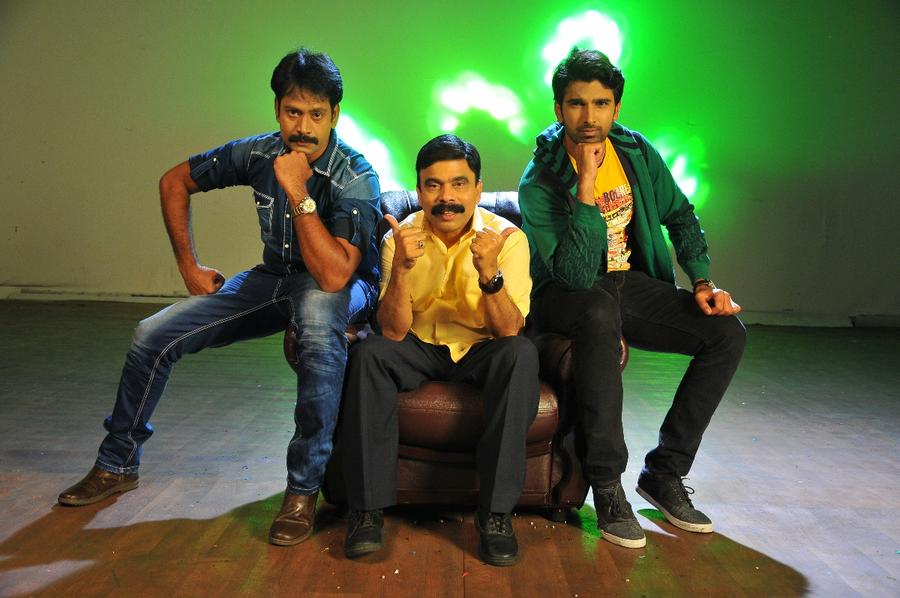 Konala Irunthalum Ennodadhu Movie Stills