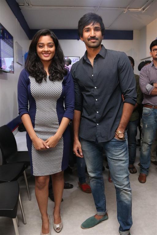 Actor Aadhi and Actress Gayathrie inaugurated the new fitness centre 'F45'