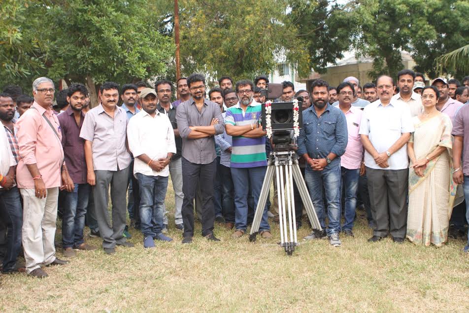 Director Bharathan, Vijay, M. Sukumar Cinematographer and the team Bairavaa Movie Wrap Up Stills