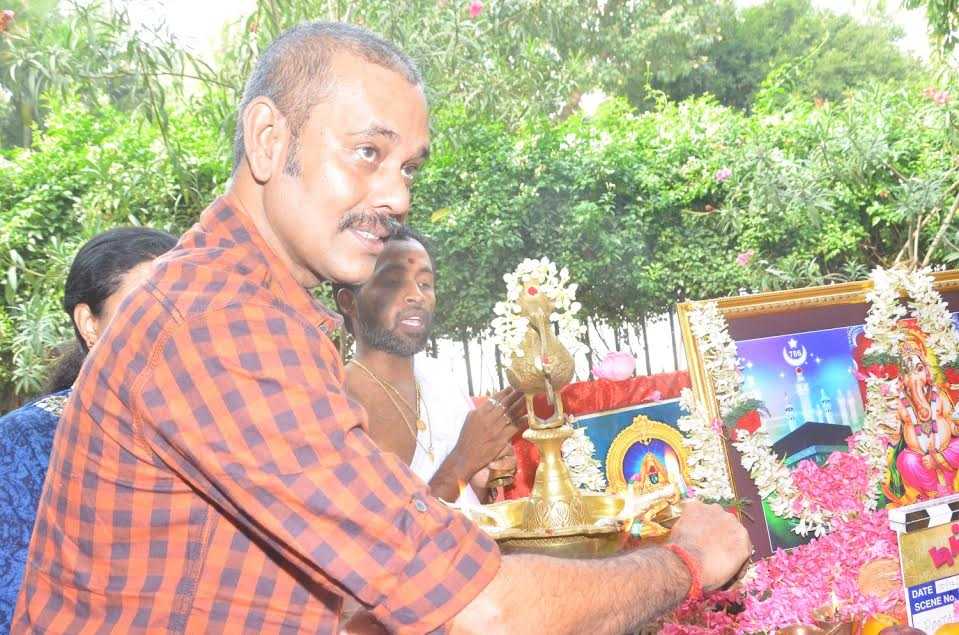 Ding Dong Tamil Movie Pooja Stills