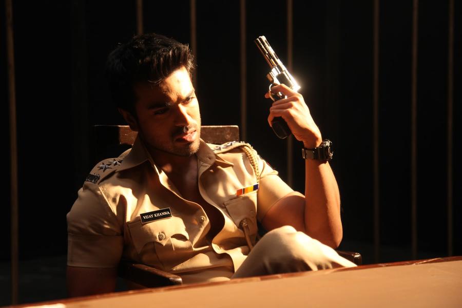 Toofan Telugu Movie Stills | Ram Charan Teja