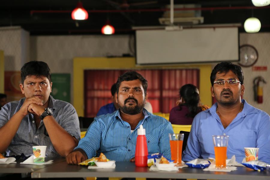 Enakku Vaitha Adimaigal Movie Stills