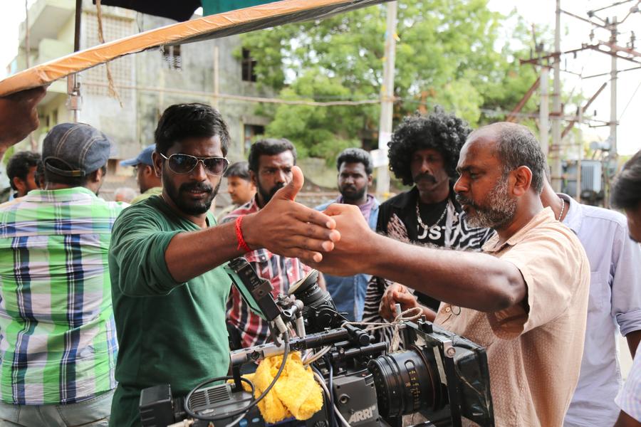 Enakku Vaitha Adimaigal Movie Working Stills