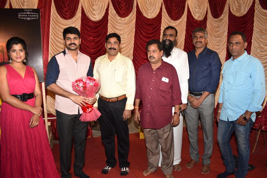 Raja Ranguski Tamil Movie Pooja Stills