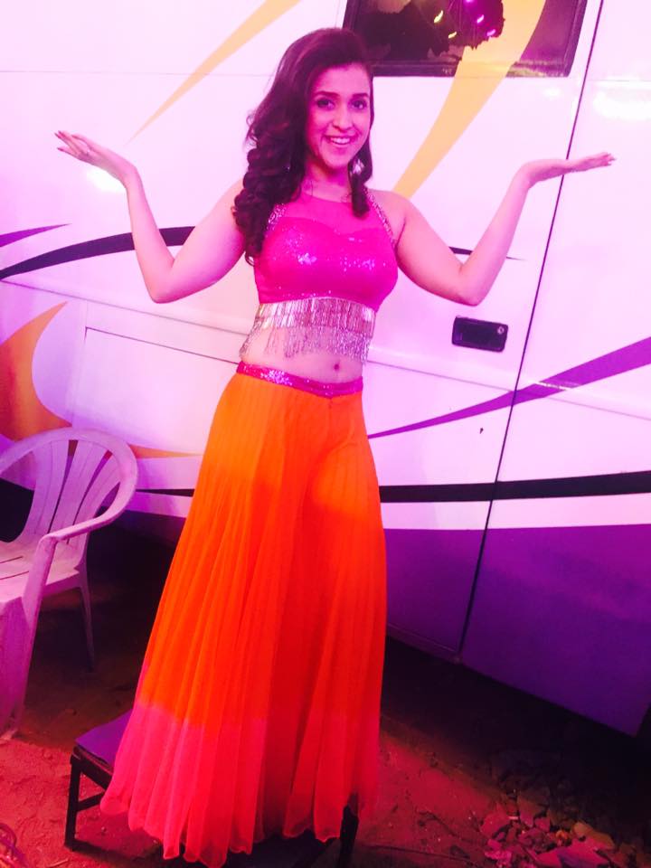 Mannara Chopra looked pretty in pink at the New Year Event 2017