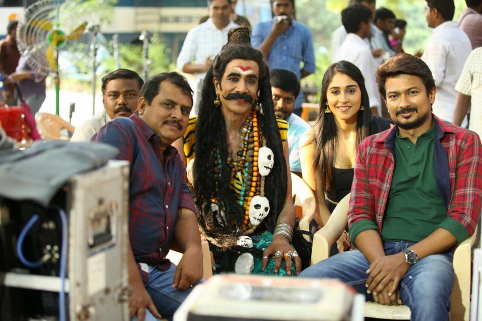 Udhayanidhi Stalin, Regina Cassandra and Mano Bala on the sets of Saravanan Irukka Bayamaen