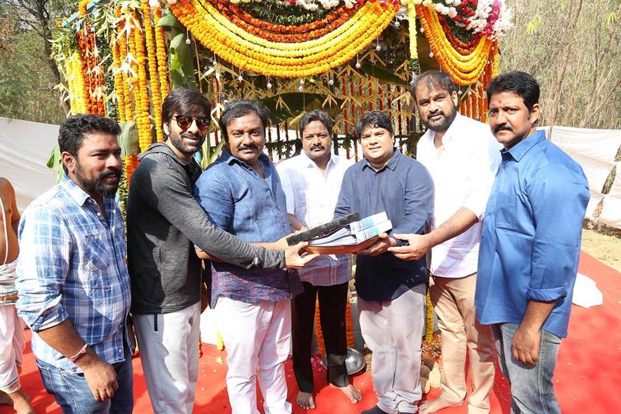 Ravi Teja's Touch Chesi Chudu Shoot Begins with Pooja