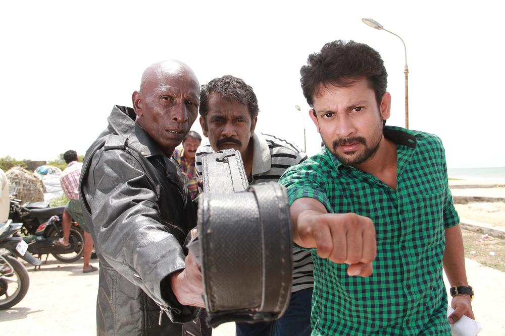 Ivanuku Thannila Gandam Movie Stills |  Deepak Dinkar, Rajendran 
