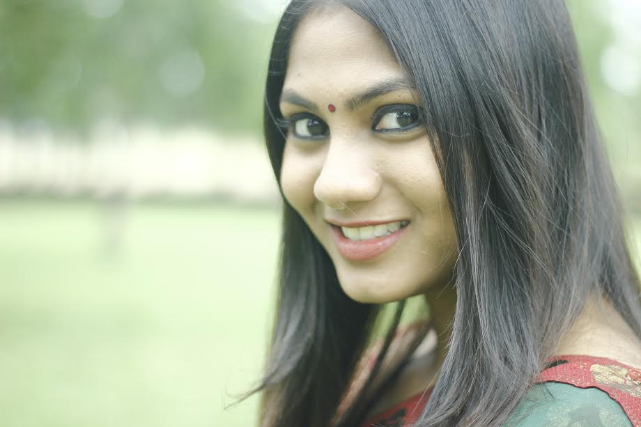 Actress Shruti Reddy New Photo Shoot Stills