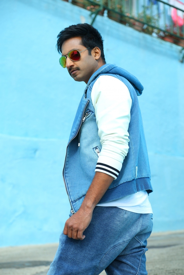 Jill Telugu Movie Stills | Gopichand