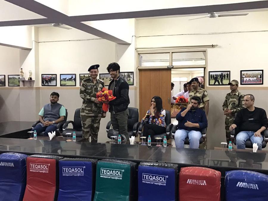 Team Commando 2 meets the Central Industrial Security Forces in SSG Centre in Delhi