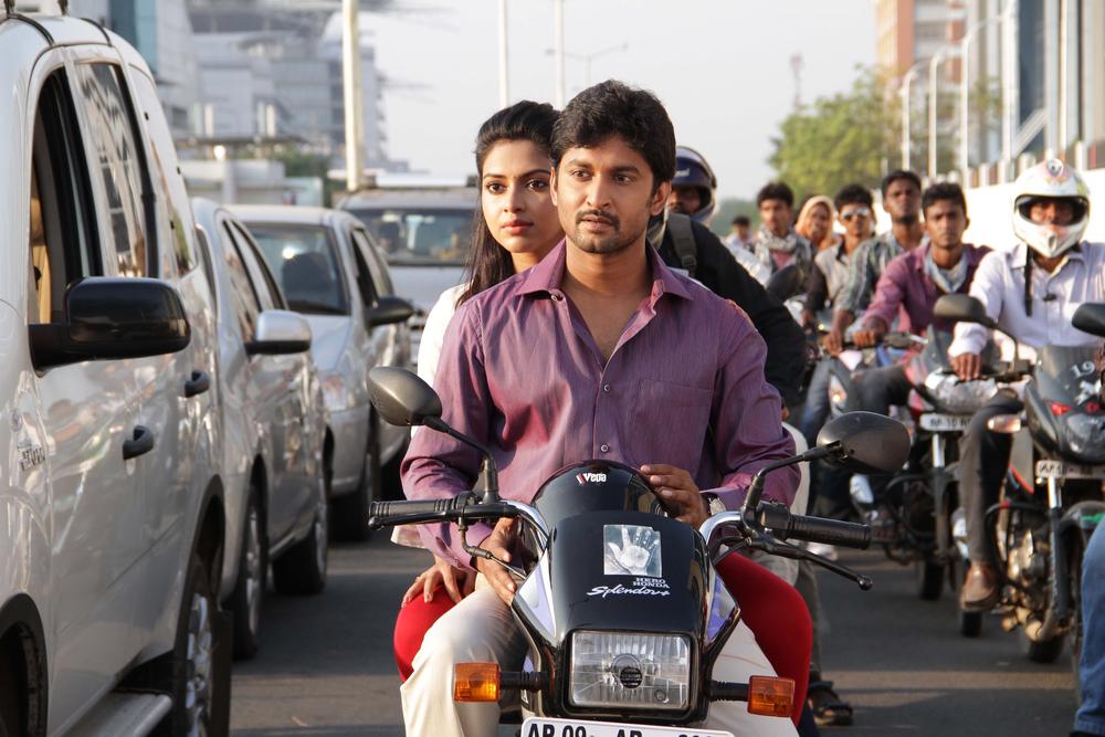 Janda Pai Kapiraju Telugu Movie Stills | Nani, Amala Paul