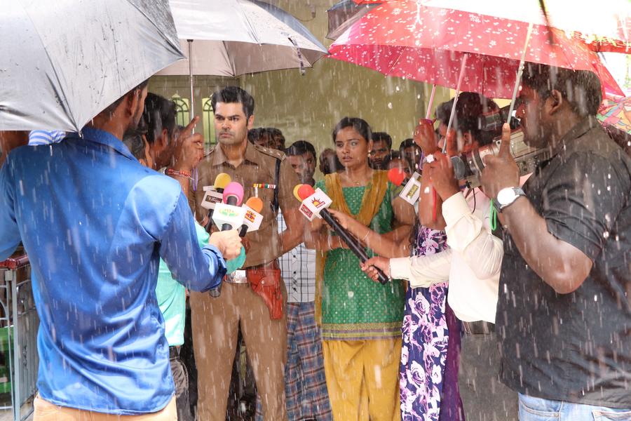 Inayathalam Tamil Movie Stills | Ganesh Venkatraman