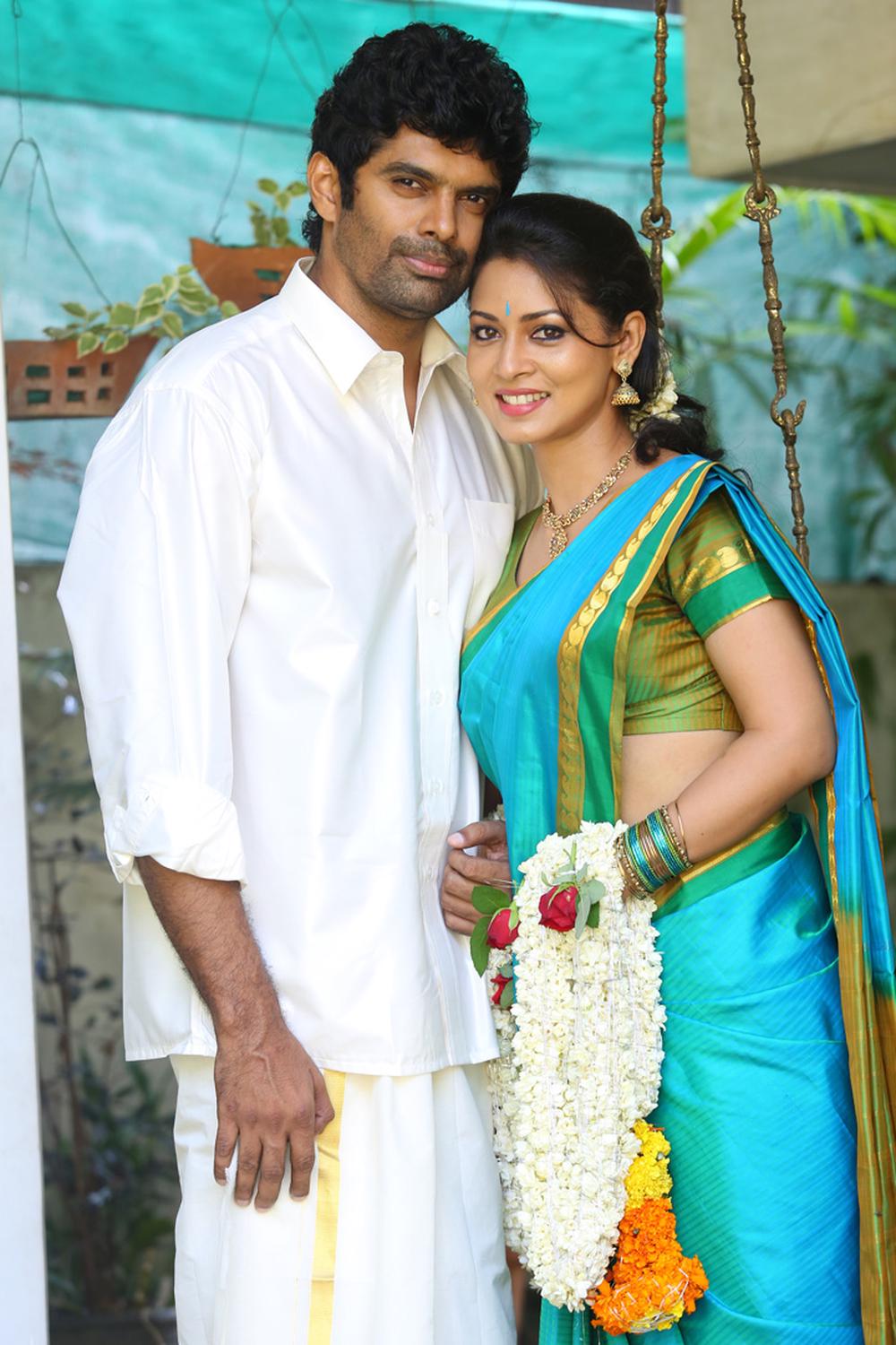 Kadavul Paathi Mirugam Paathi Tamil Movie Stills | Raj Zacharias, Pooja 