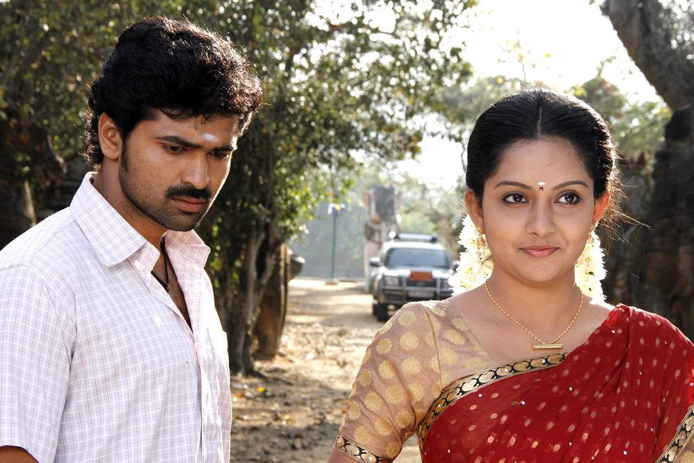Ahathinai Tamil Movie Stills | Mahima Nambiar, Varmah