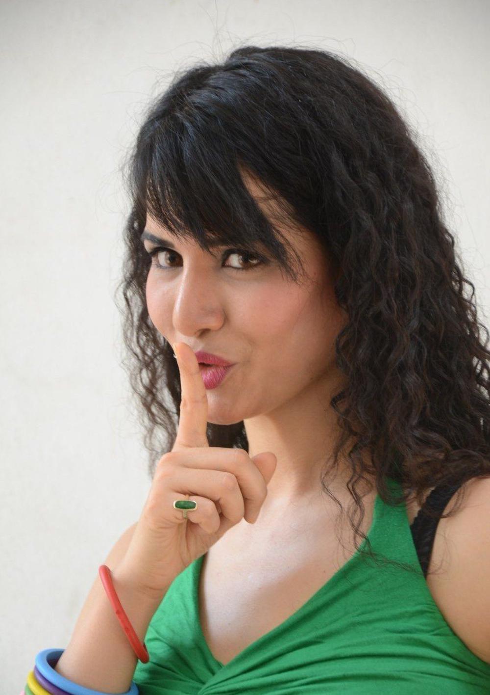 Love Boom Telugu Movie Stills | Ritu Sachdev