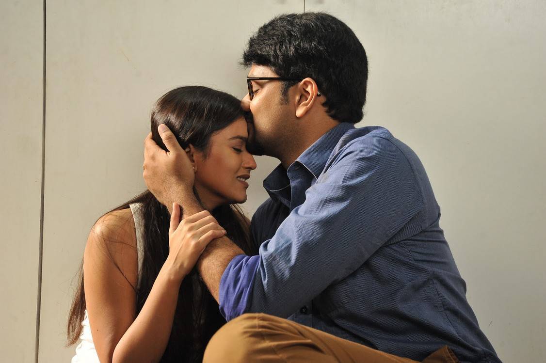 Srinivas Avasarala, Mishti Chakraborty Starrer Babu Baga Busy Telugu Movie Stills