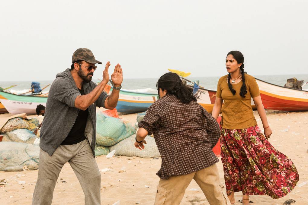 Guru Telugu Movie Stills | Venkatesh, Ritika Singh