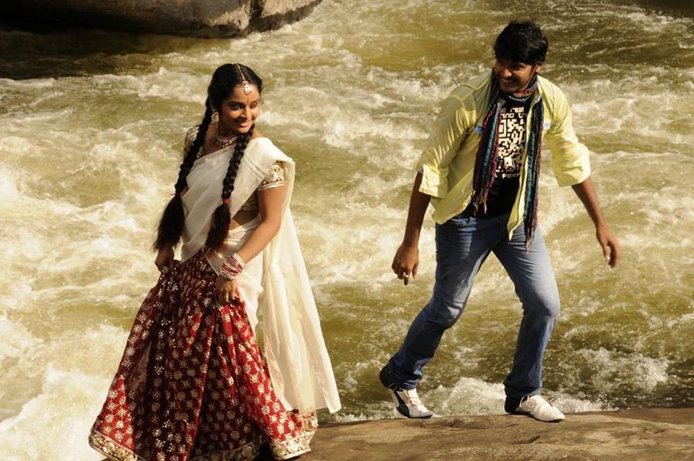 Aravind Roshan and Keerthi Shetty Stills From Seveli Movie