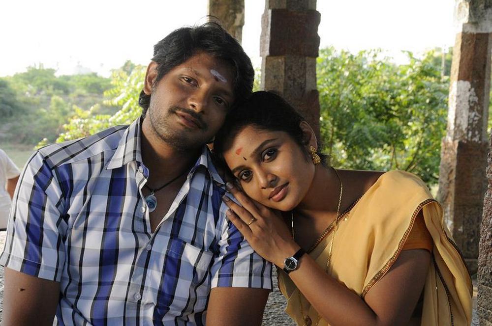 Aravind Roshan and Keerthi Shetty Stills From Seveli Movie