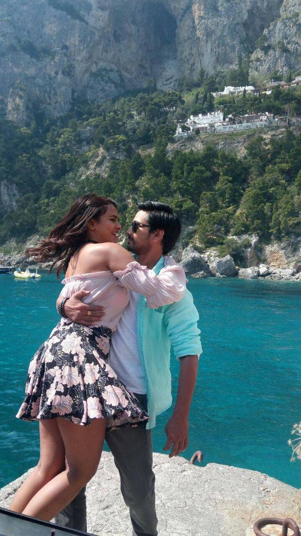 Raj Tarun, Hebah Patel Stills From Andhagaadu Telugu Movie
