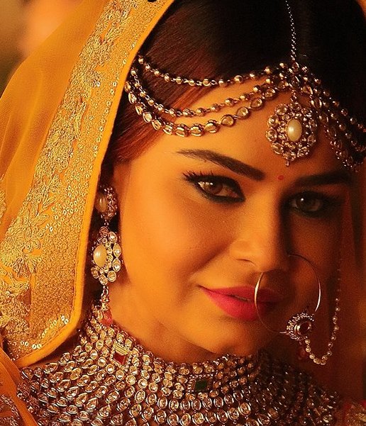 Kavitta Verma Beautiful Stills From Laali Ki Shaadi Mein Laaddoo Deewana