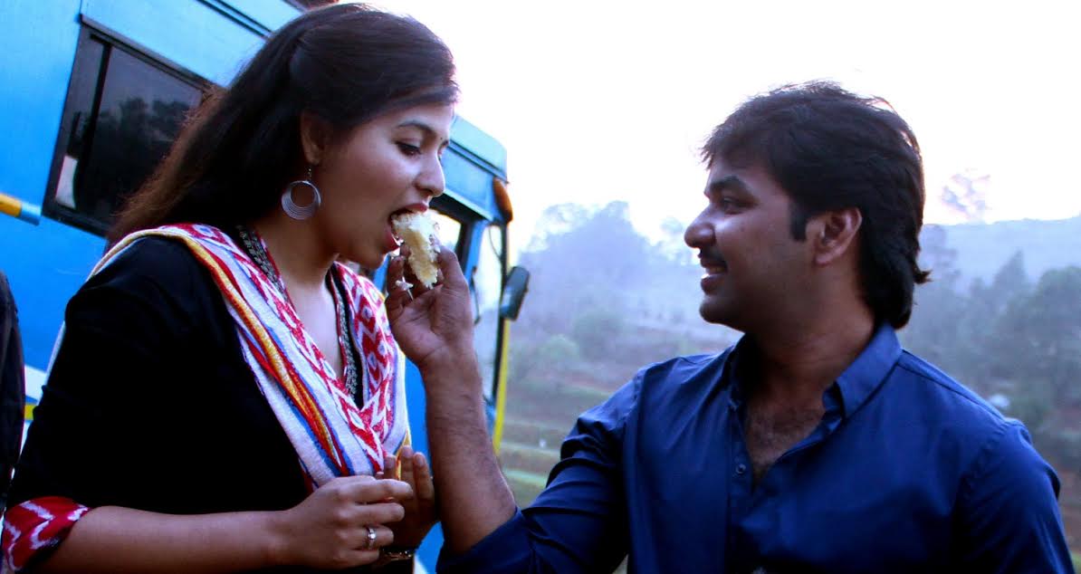 Actor Jai's birthday celebration in ‘Balloon’ shooting sets