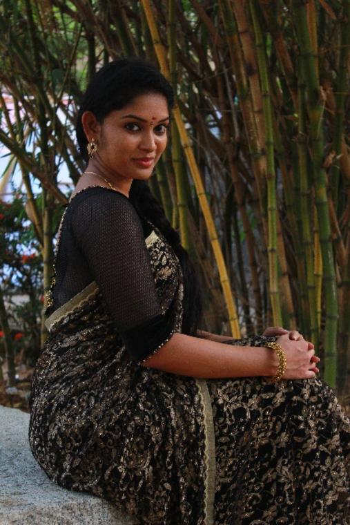 Sri Priyanka At Pichuva Kaththi Movie Audio Launch Stills
