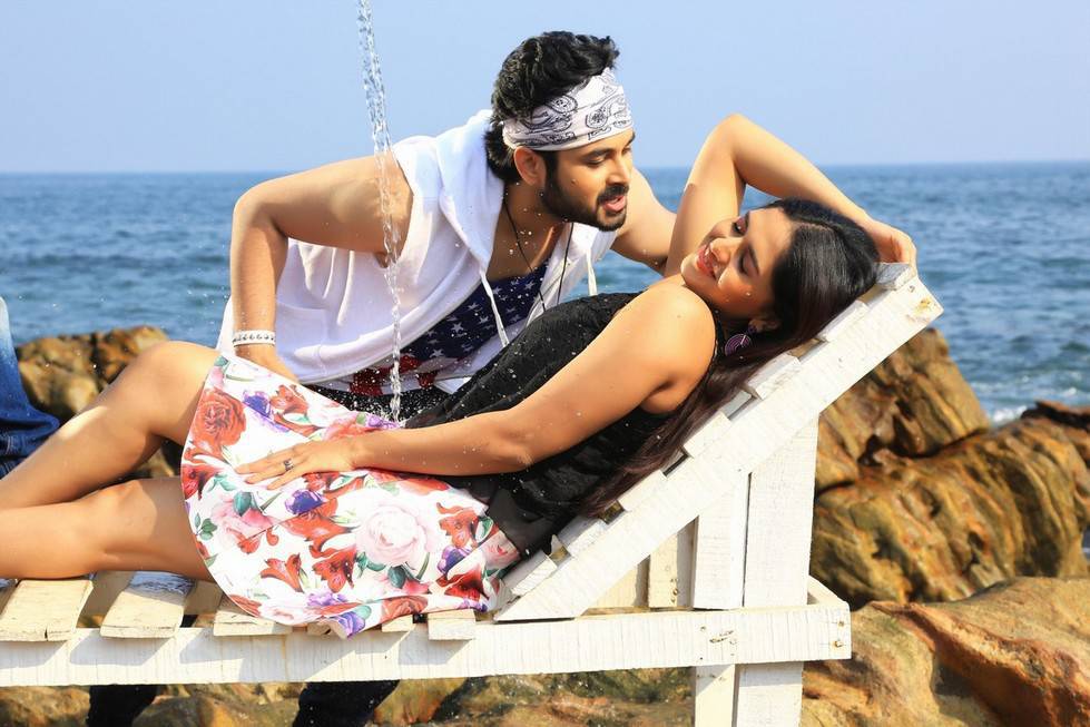 Sunaina, Chethan Cheenu Stills From Pelliki Mundu Prema Katha