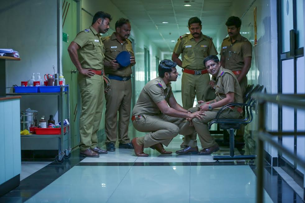 Maayavan Movie Stills | Sundeep Kishan, Bagavathi Perumal