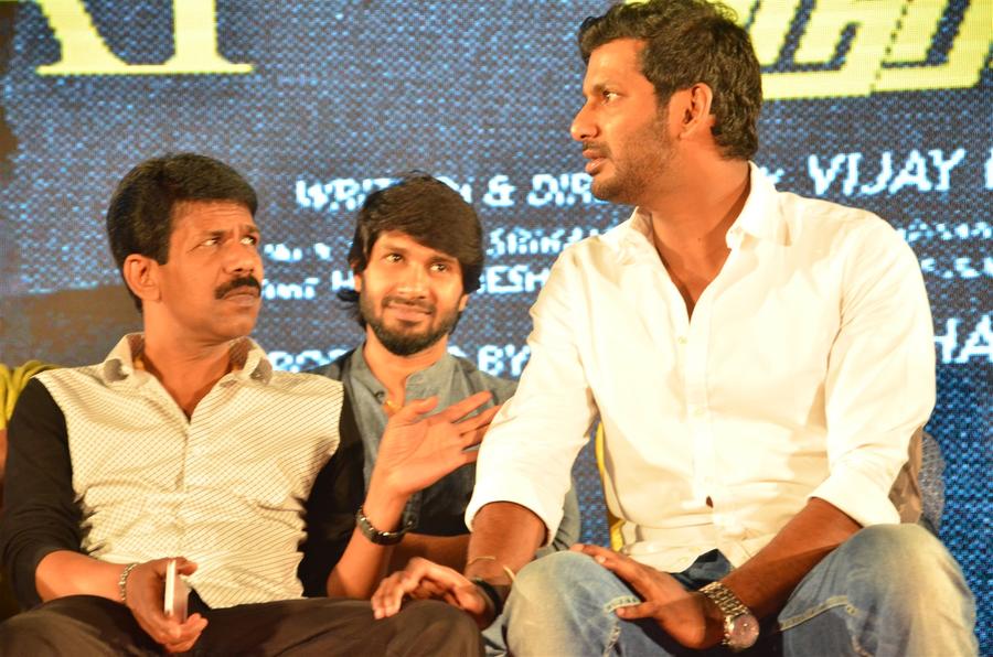 Bala, Vishal at Vilaiyattu Aarambam Audio Launch