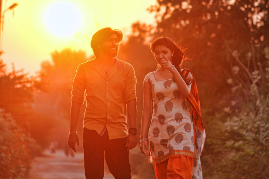 Pratheek, Akshatha Stills From Theru Naaigal Movie