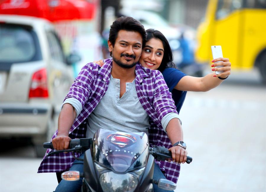 Udhayanidhi Stalin, Regina Cassandra Stills From Saravanan Irukka Bayamaen