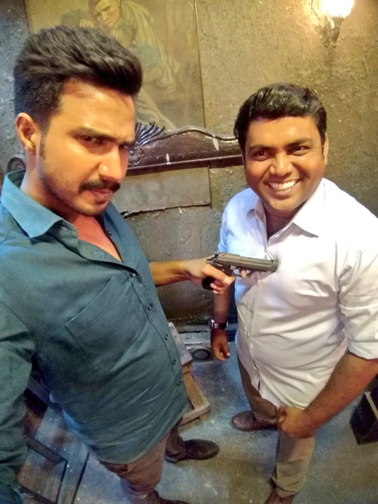 Vishnu Vishal and Kaali Venkat on the sets of Minmini
