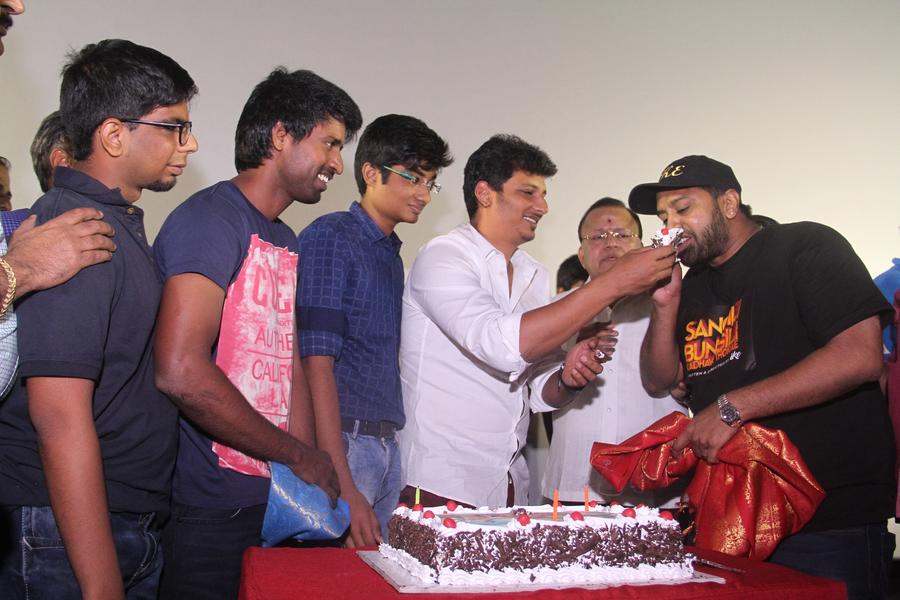 Sangili Bungili Kadhava Thorae Success Celebration at Kamala Cinemas
