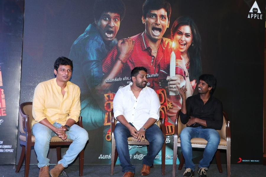 Sangili Bungili Kadhava Thorae Success Meet Stills
