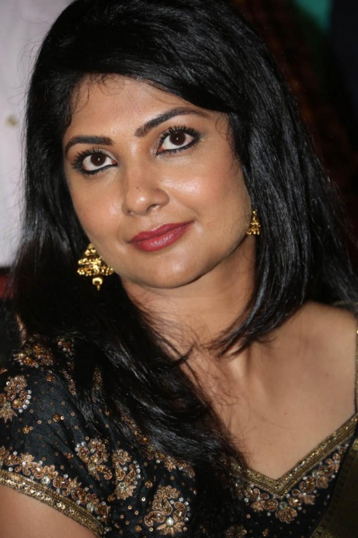 Kamalinee Mukherjee Latest still - 1