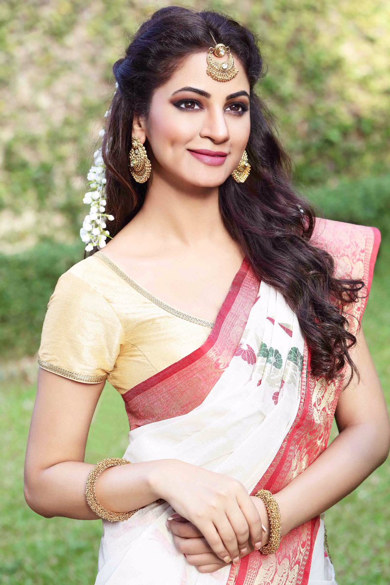 Shilpi Sharma Gorgeous Photoshoot Stills