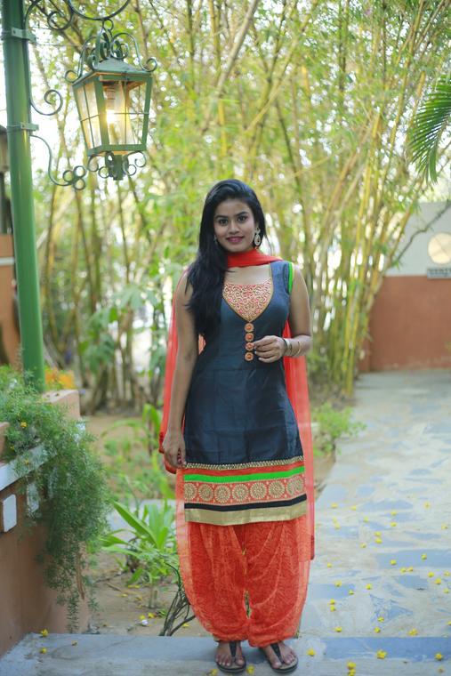 Actress Riya Mikka aka Riyamikka Stills