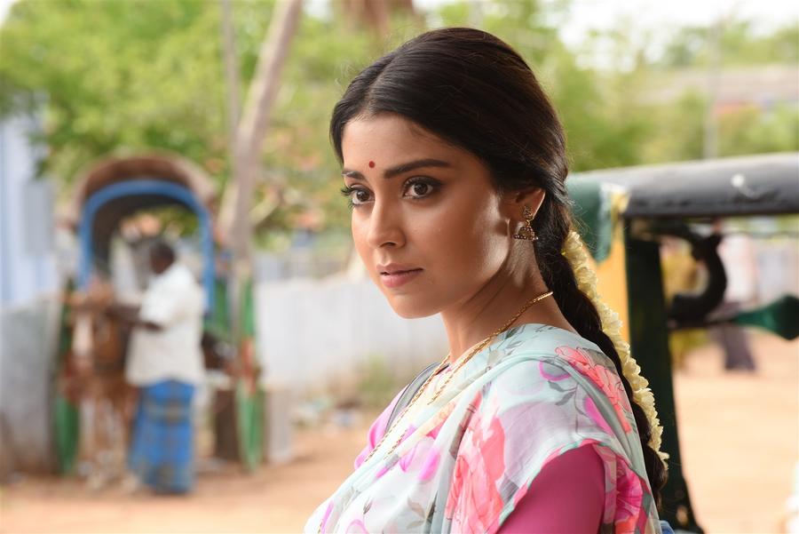 Shriya Saran latest stills from AAA