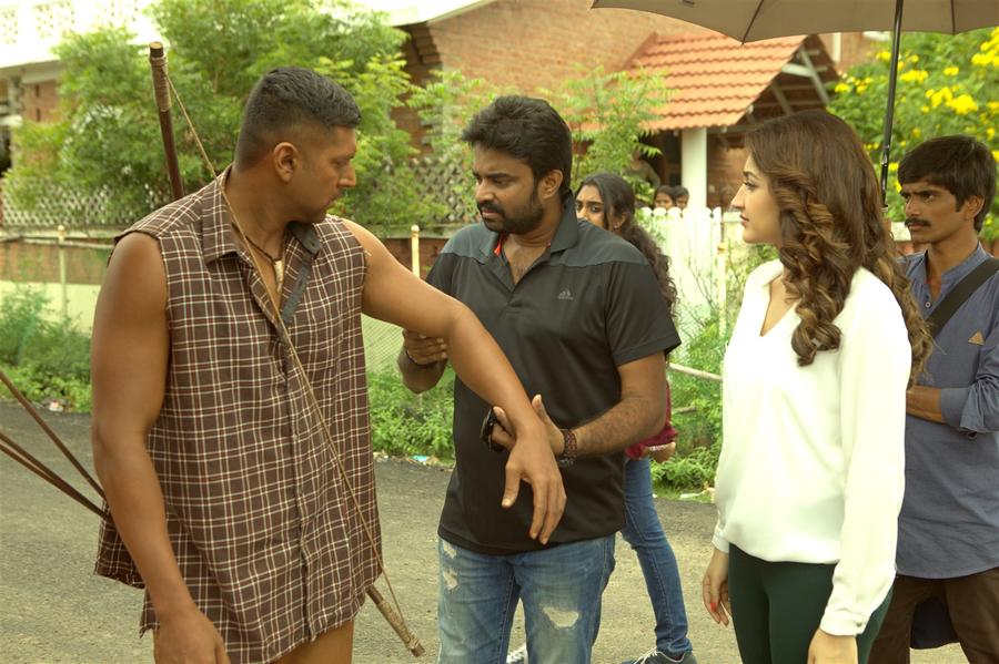 Vanamagan working stills