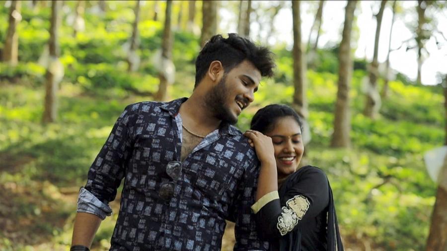 Naan Yarendru Nee Sol Tamil movie stills